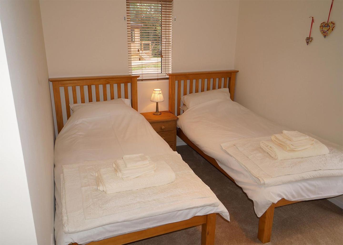 Clunton Clun Valley Lodges מראה חיצוני תמונה